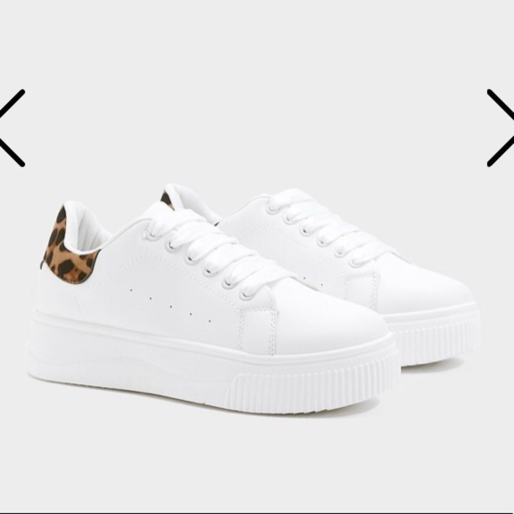 Platform leopard sneakers
